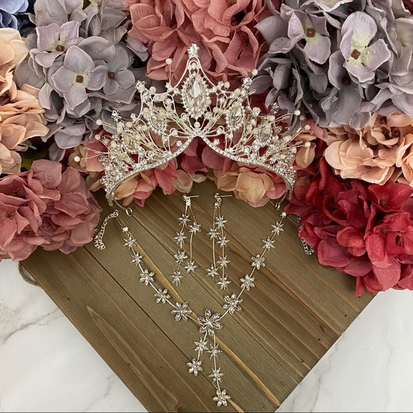 Whimsical Crystal Tiara Necklace & Earring Set main image 16